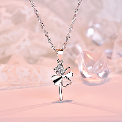 Micro-inlaid Clover Silver Necklace Women's Elegant